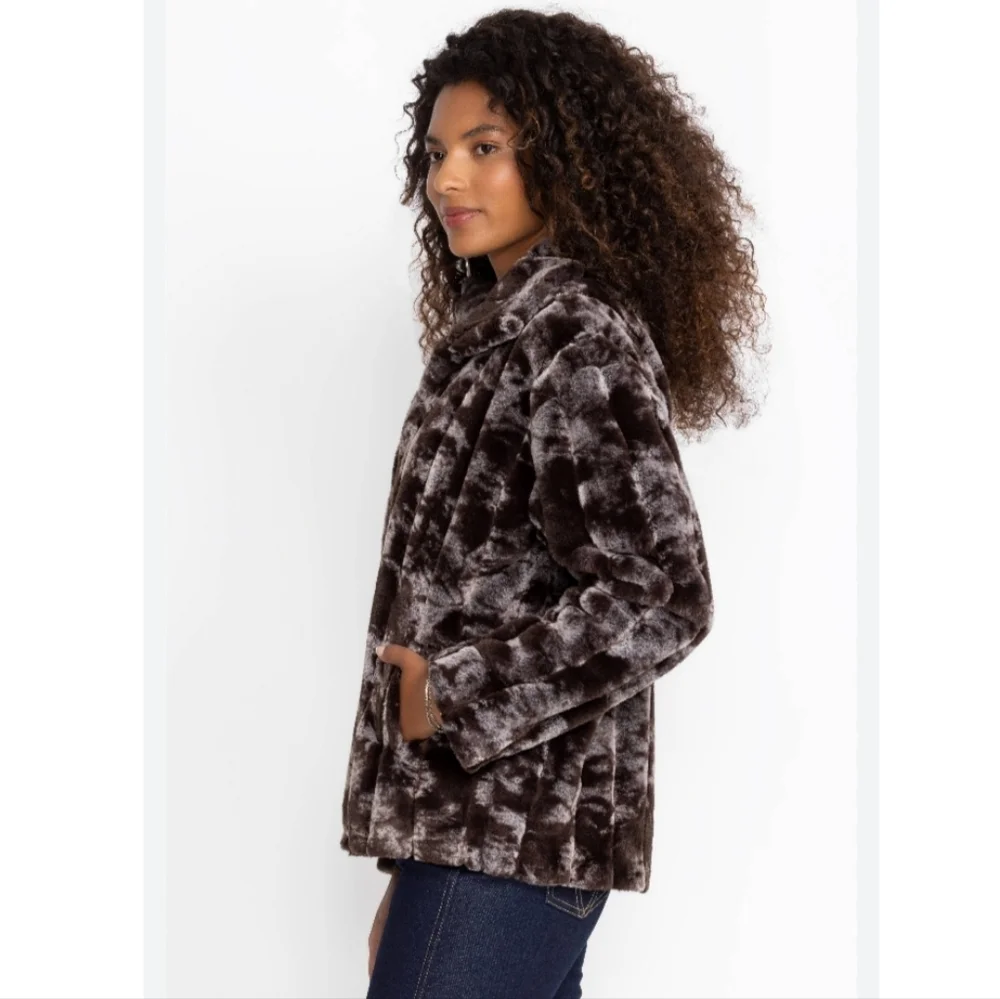 Johnny Was Cropped Faux Fur Jacket Size M